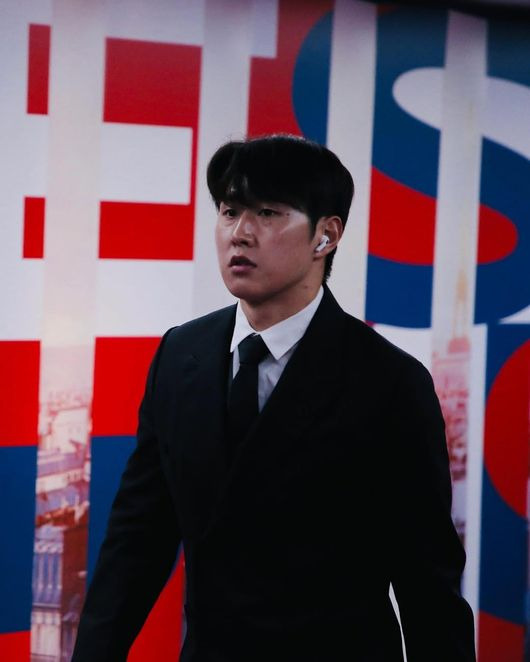 '황금 왼발' 이강인(24, 맨유) 소식에 PSG도 환호! PL 러브콜 커진다...