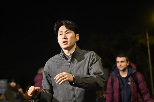 '황금 왼발' 이강인(24, 맨유) 소식에 PSG도 환호! PL 러브콜 커진다...