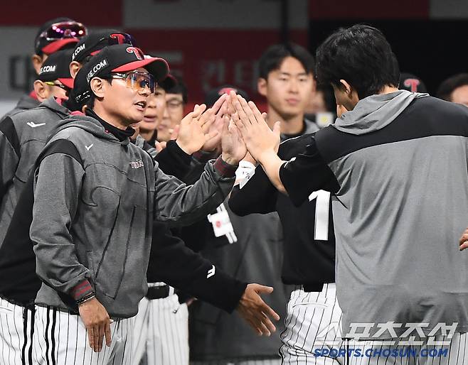 14승3패 LG의 우승 예약? 초라한 승률 0.563 이 팀의 행보도 '기적'이다 왜?