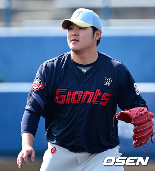 롯데 40억 FA 체면이 말이 아니다, 2군서 또 난타…홈런 3방에 10안타 맞고 6실점 'ERA 8.10'