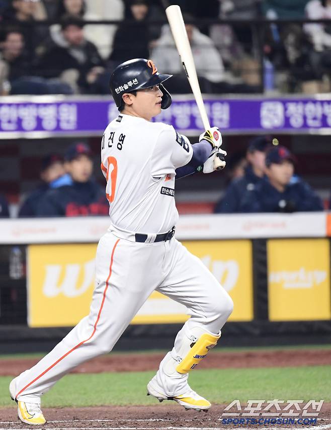 한화 이진영 1번 출격! 김경문 감독