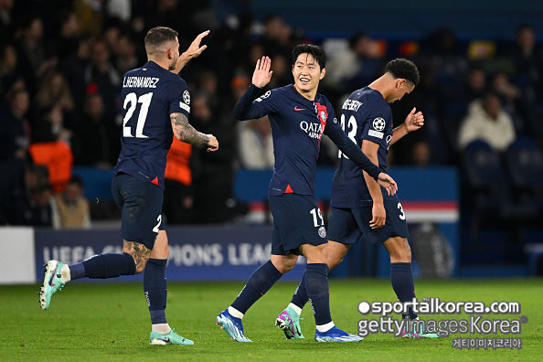 “이강인, 맨체스터 유나이티드 이적” 에이전트 럭키→‘미팅 2주 만’에 초대박 전보 들고 왔다