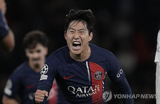 박지성 이후 최초!…이강인, 한국 축구사 2번째 'UCL 2시즌 연속 4강행' 보인다→가능성 80% 이상