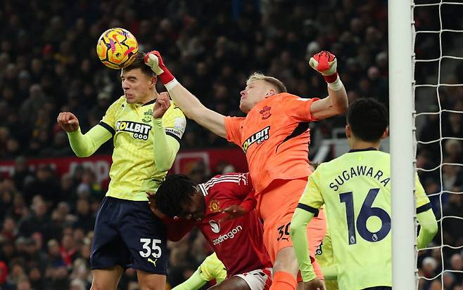 맨체스터 유나이티드 차기 시즌 '2부 리그행' 확정?...