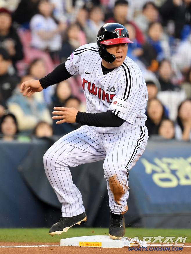 'LG 마운드 진짜 미쳤다.''엘동원'-김진성-박명근-장현식, 팀 노히트노런 달성, 3대0 승리.'연패는 없다.' 무안타 삼성은 3연패[잠실 리뷰]