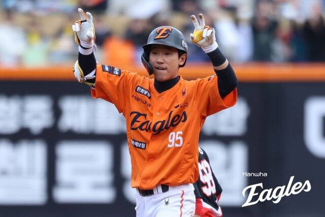 155km KKKKKKKKKKKK 미쳤다! 폰세 포효에 한화 팬들 설렌다, 김서현 157km SV…SSG 4실책 자멸 [MD인천]