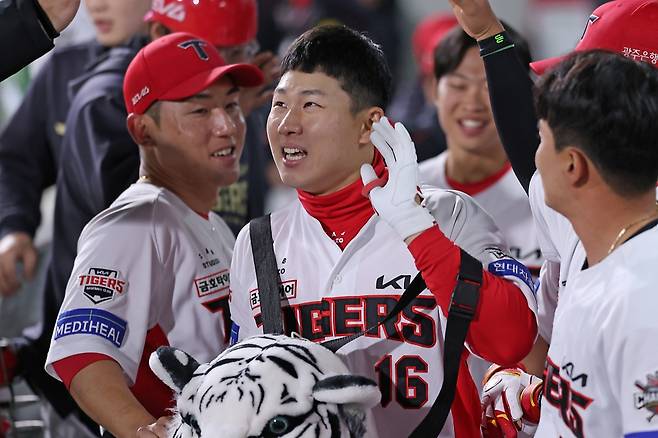 '치열했던 투수전' KIA가 웃었다!…'네일 QS+최원준 결승포' 앞세워 KT 1-0 제압하고 2연승 [광주:스코어]