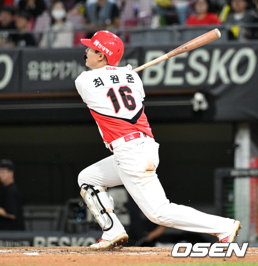 KKKKKKKKKKKKK 당하고도 1-0 잡았다...고무된 이범호 감독