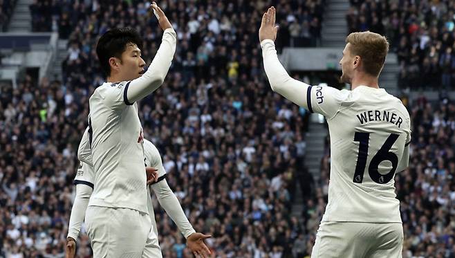 토트넘 이런 대실수 하다니!…프랑크푸르트전 '6골 6AS' 킬러가 엔트리 제외→