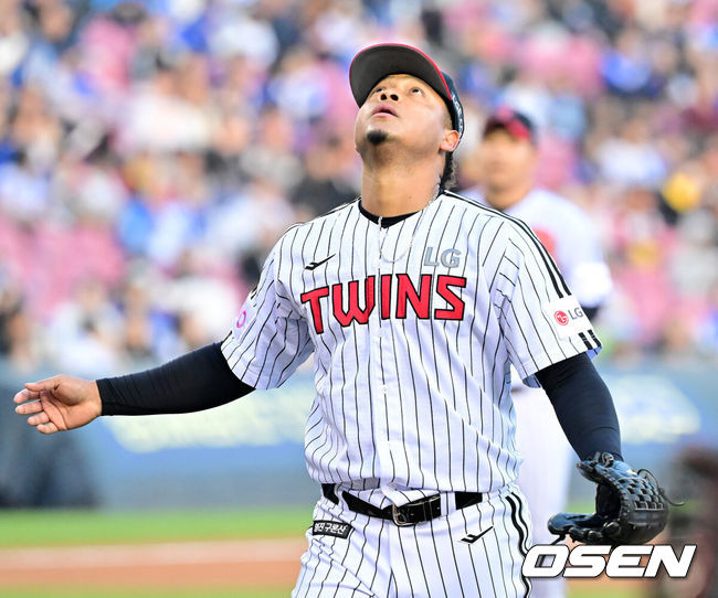 ‘악’ 사구로 퍼펙트 무산, 모자 벗고 90도 허리굽혀 사과하다…‘엘동원’ 부활하다, ERA 18.00→6이닝 노히트 완벽투