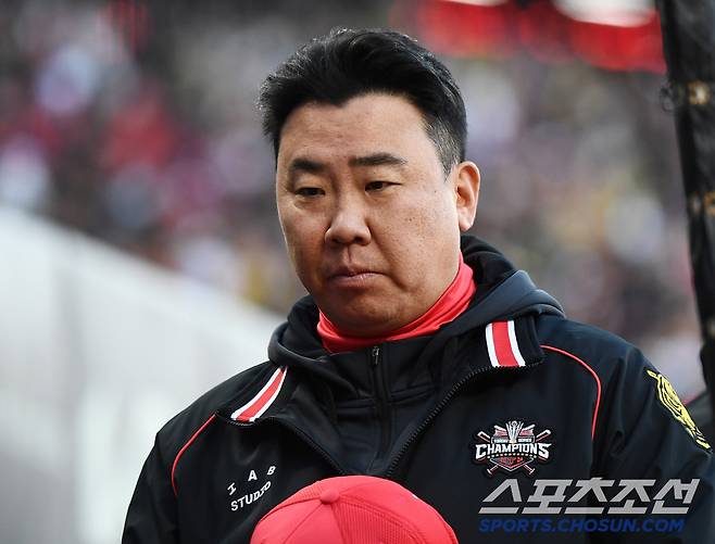 타율 0.171 박찬호 1번 고집? 이범호 감독의 고민