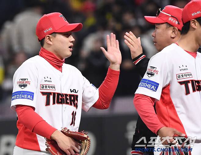 타율 0.171 박찬호 1번 고집? 이범호 감독의 고민