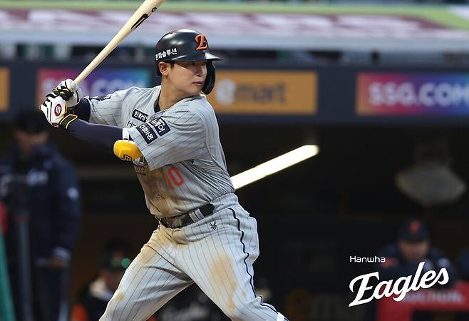 기운 차린 한화, 하지만 김경문 숙제 아직 못 풀었다… 도대체 1번은 누구야?