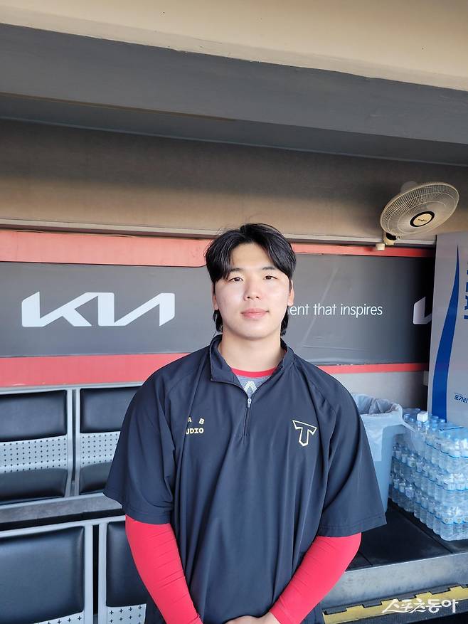 어머니 걱정도 마다했다…‘마당쇠 역할’ 반긴 KIA 황동하 “뛰고 싶어도 못 뛰는 선수가 더 많다”