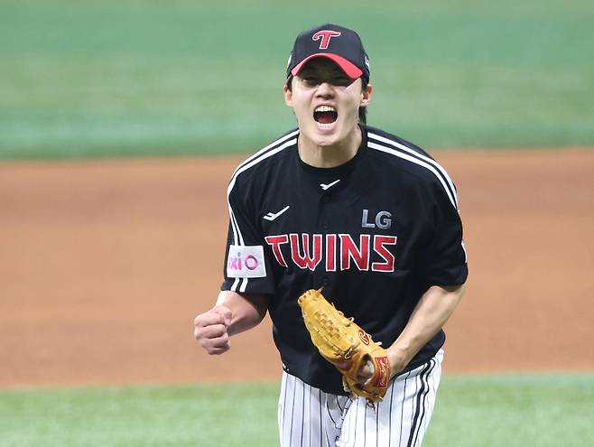 '70억 FA 투수' 3연패 부담 속 전 소속팀 LG 상대 복수 나선다