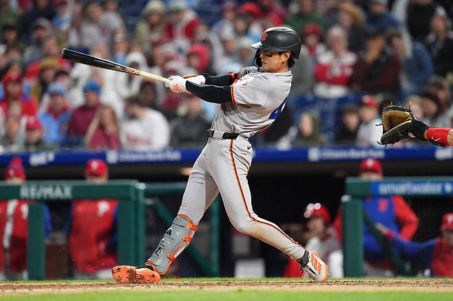 ‘이정후 어깨를 얕본건가? 하퍼의 본헤드인가!’…시즌 첫 보살과 멀티히트