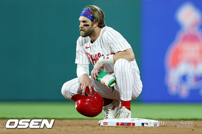 ‘감히 2루를 넘봐?’ 이정후 어깨 무시하다가 큰코다쳤다…4714억 MVP 무리한 태그업, 바람의 손자에 잡히다