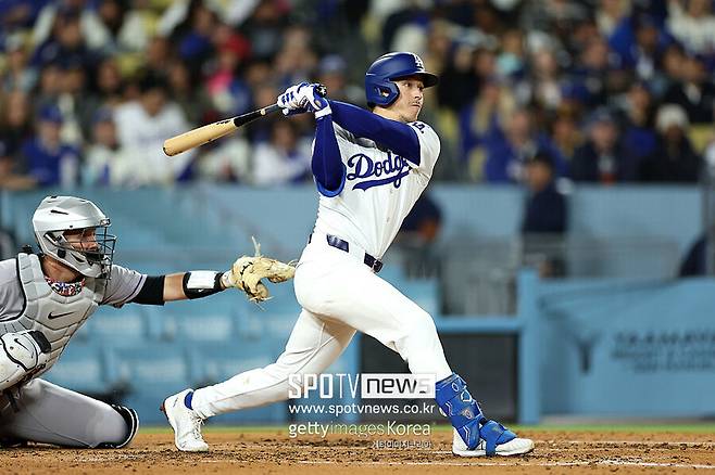 '홈런 1위' 韓 국가대표 1번타자, 안타→2루타→안타→2루타 터졌다…다저스 2연승, 지구 1위 맹추격