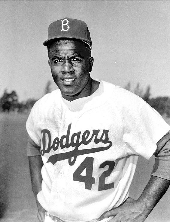 이정후는 왜 42번을 달고 뛰었나..로버츠 감독이 그 의미를 설명했다