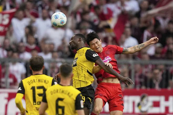 '방출 논란' 김민재, 초호화 변호인단 꾸려졌다…'KIM향한 비판' 정면 대응