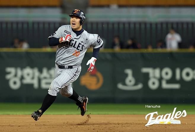 ‘투·타 조화’ 한화가 드디어 치고 올라간다… 노시환-채은성 폭발, 와이스 시즌 2승 ‘3연승 행진’ SSG 3연패 수렁 [인천 게임노트]