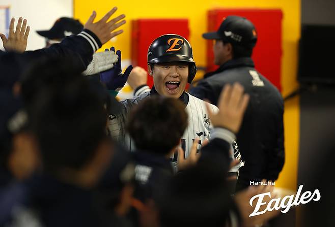 패패패패승패패→승승승패승승승, 한화에 무슨 일이…'노채 듀오' 3홈런+7타점, SSG전 10-4 쾌승→3연속 위닝 확보 [문학:스코어]