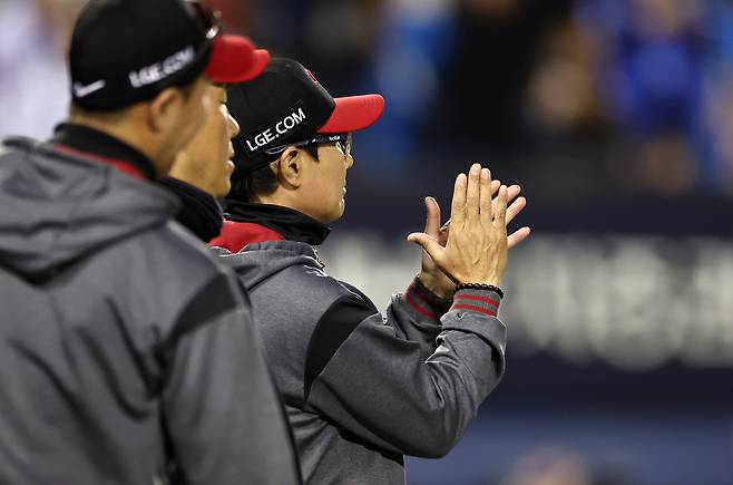 1회 흔들리고도 2실점에 QS…임찬규 향한 염경엽 LG 감독의 미소 “베테랑답게 경험을 통한 경기 운영”[스경X현장]