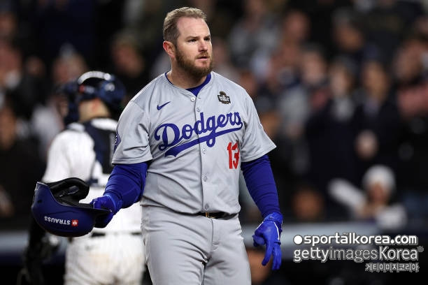로버츠 감독, 김혜성 까맣게 잊었네...'타율 0.151' 파헤스에게