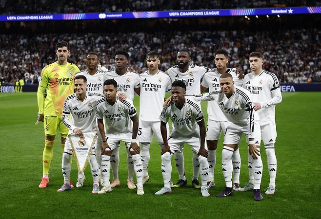 '대참사' 레알 마드리드 모든 걸 잃었다... 아스널에 1-2 또 패배 '합계 스코어 1-5' 탈락→아스널 16년 만에 UCL 4강행