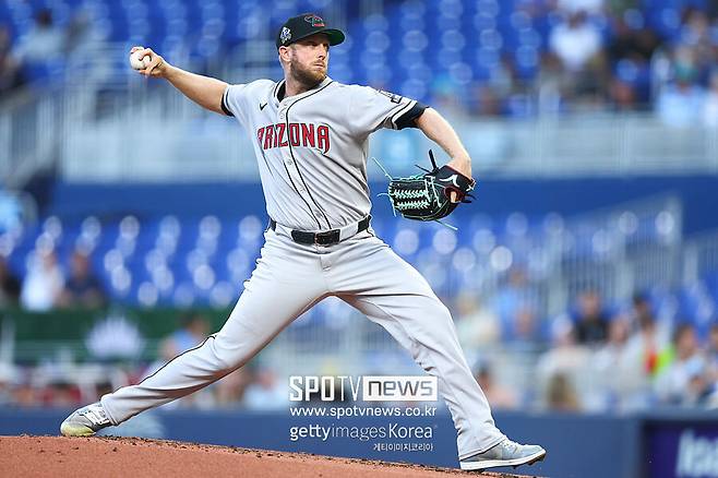 단돈 5억에 한국행→벌써 ML 56승, 이젠 연봉 100억으론 만족 못한다…FA 초대박 예고