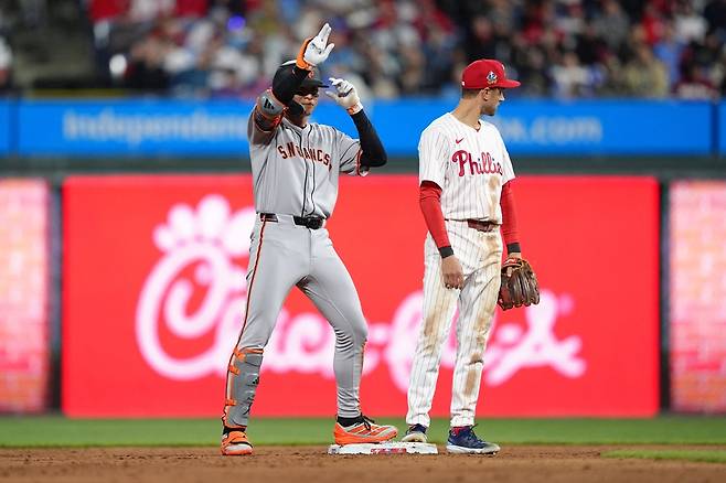 이정후, ML 2루타 1위+SF 득점권 타율 1위…2안타·2타점·2득점 맹타! PHI 최고 에이스 못 버텼다→SF도 11-4 대승