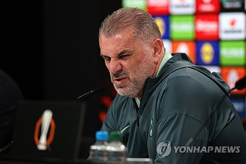 손흥민 부상인데 뛰었다? 충격적 사건→포스텍 자기가 살기 위해 SON '강제 출전?'…