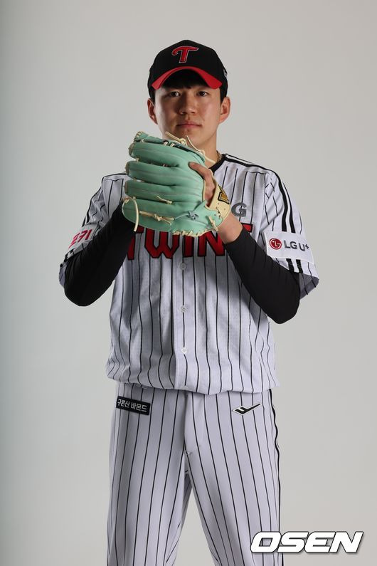 ‘2차 드래프트→방출→LG’ 통산 0승 투수, 데뷔 11년 만에 첫 선발 기회 받다…‘6주 이탈’ 에르난데스 공백 메울까