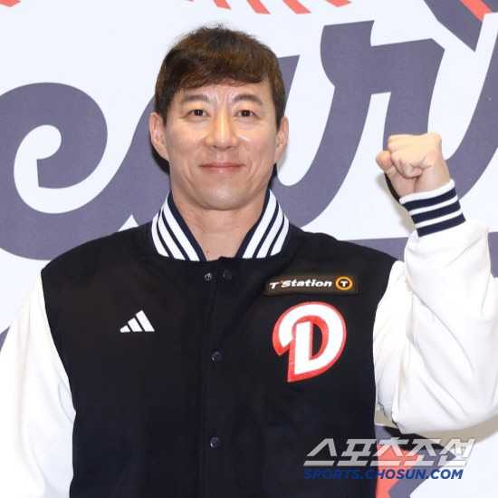 [공식발표] '8위 추락' 두산의 돌파구 '42세 좌완' 고효준 영입! 총액 1억원