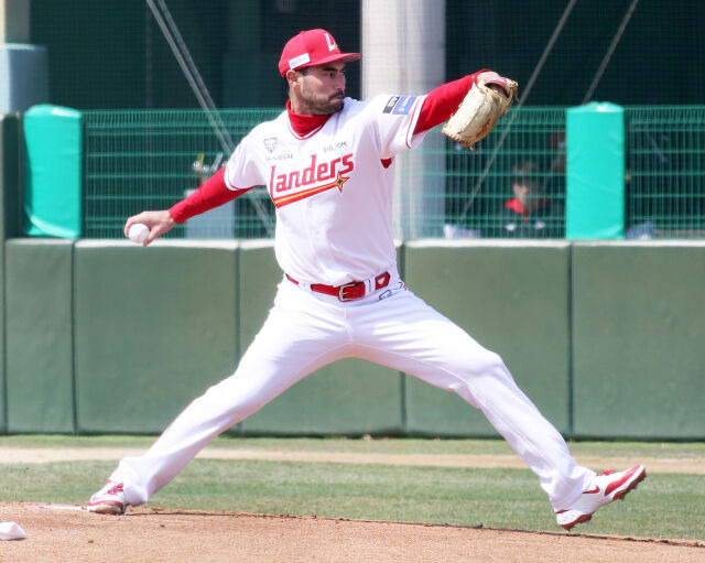 타율 6푼7리 찍고 2군행, 한화 72억 FA 타자 언제 돌아오나…