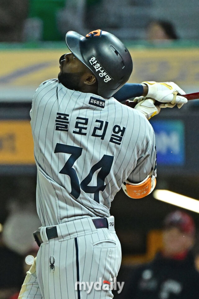 뜨겁다 한화, SSG전 스윕 미쳤다! '류현진 놀랐다' 노시환 호수비+3루타+2루타 폭발…정우주 156km, 김서현 157km [MD인천]