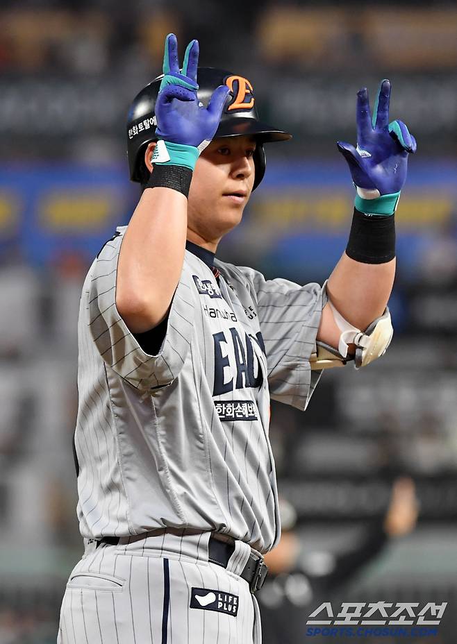 '파죽의 4연승' 한화, SSG 3연전 스윕…13일만에 승률 0.273 → 5할 급등[인천 리뷰]