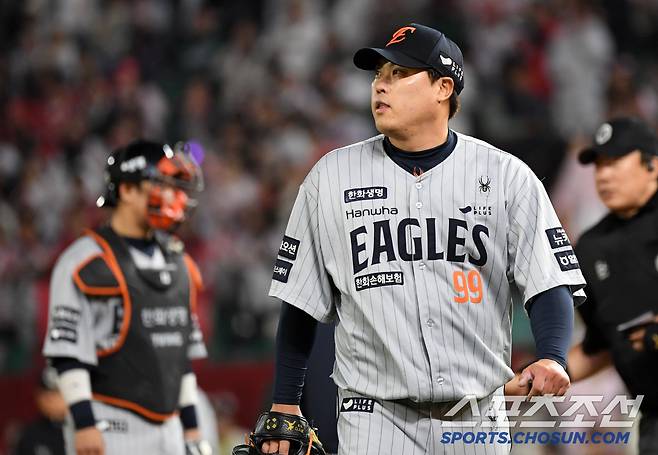 '파죽의 4연승' 한화, SSG 3연전 스윕…13일만에 승률 0.273 → 5할 급등[인천 리뷰]