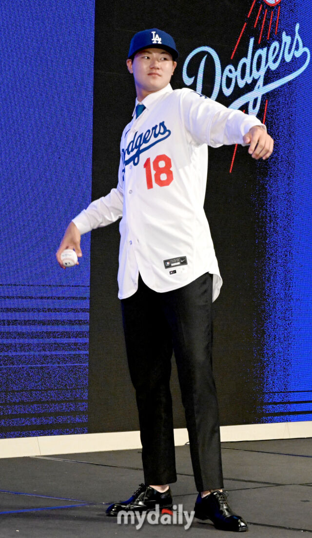 군대 안 가도 되는 다저스 21세 특급 유망주의 힘겨운 美도전…싱글A ERA 6.52, 성장통 앓는 시간