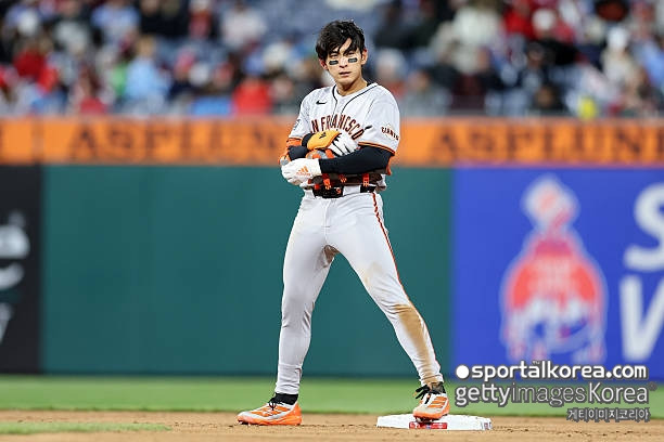 [속보] '팀 내 OPS 1위' 이정후, 선발 라인업에서 사라졌다...좌투수 상대 성적 더 좋은데 왜?