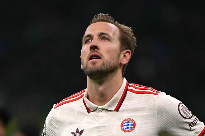 '하늘은 왜 저를 버린 겁니까' 해리 케인 진짜 울었다...절대로 사라지지 않는 무관 기운