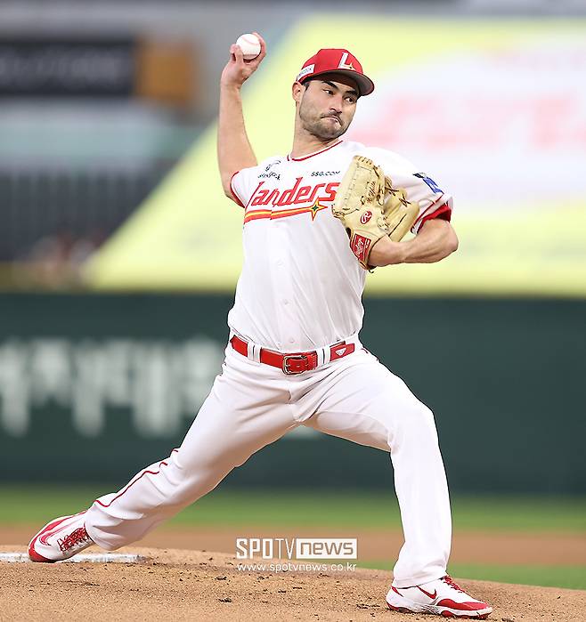 류현진도 구위 인정했다… 대표팀 희소식? 류현진-화이트 WBC에서 태극마크 달고 만날까