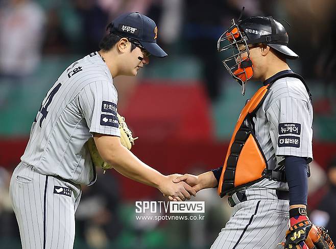 김서현은 아직도 실점을 모른다… 김경문 결단 적중, 한화 역사에 남을 선택되나