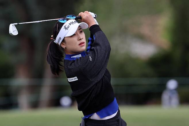윤이나, 더블보기 딛고 기어코 언더파..전인지·김세영·고진영 순항