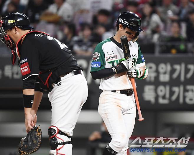 '소름 돋는다' 작두 탄 이범호 감독의 예언, 쓰러져가던 박찬호와 KIA 다 살렸다