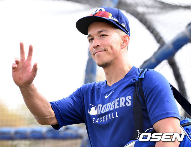 ML 홈런 1위가 한국 대표 될까 두렵나…日언론의 딴지 걸기 “류지현 감독, 에드먼 언급조차 안 해. 소집 안 하나”