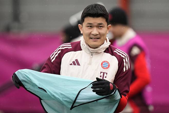 ‘미쳤다!’ 김민재(29·첼시, 뉴캐슬), 바이에른 뮌헨서 방출 현실이었나→프리미어리그 이적설 깜짝 등장!···“이미 에이전트 접촉 완료”