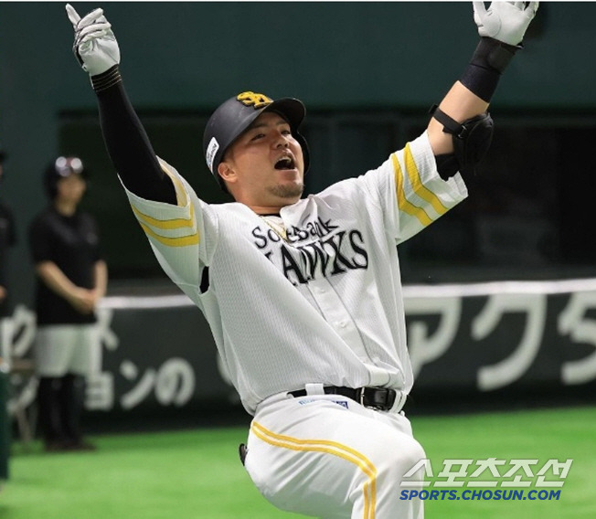 절대 '1강'이라더니 승률 0.375 꼴찌, KIA와 닮은꼴 소프트뱅크 부진, 부상자 속출 무안타 1득점 굴욕까지[민창기의 일본야구]