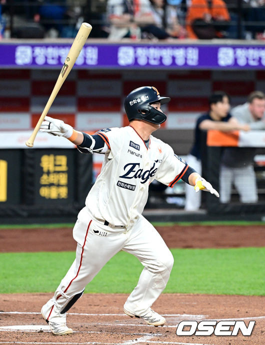 백업으로 쓰기 아까운데…한화가 진짜 강해진 증거, 이래서 명장이 주목했나