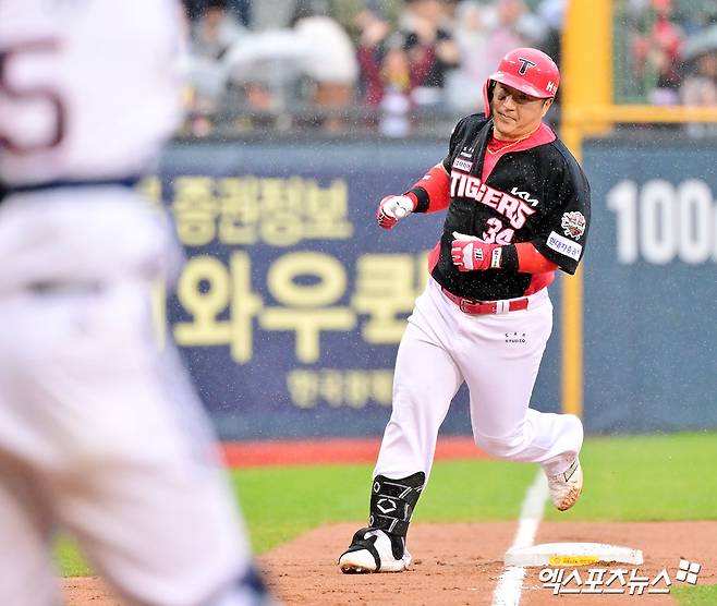 '0:1→1:1→1:2→4:2→4:4→6:4→8:4' KIA 짜릿한 역전승! 두산 추격 뿌리치고 전날 패배 설욕…최원준 3안타 3타점 [잠실:스코어]